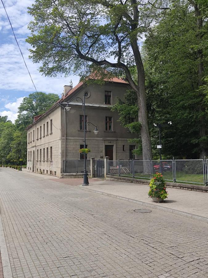 Apartament Przy Zamku Pszczyna Esterno foto